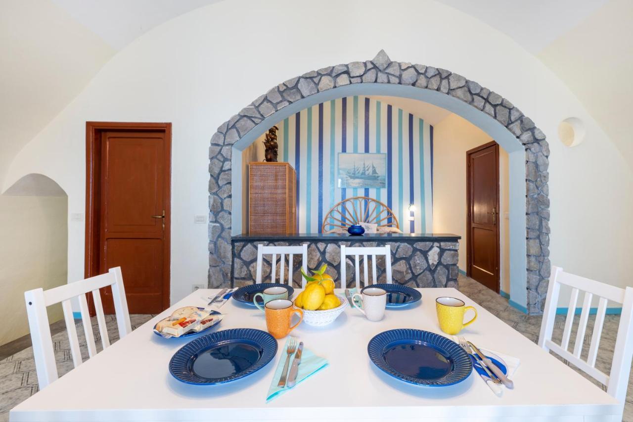 Torre Turbolo Apartments ماسّا لوبْرينسِ المظهر الخارجي الصورة